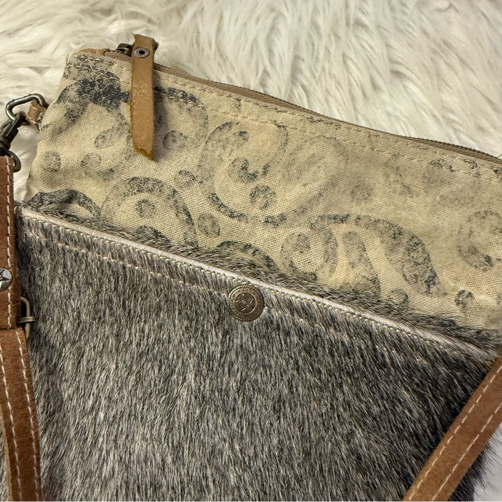 Myra Bag Hair-On Hide Crossbody Bag Western Boho Cowhide - Picture 7 of 9